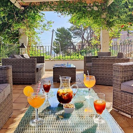 Boutique Hotel Oriola Cala de Sant Vicenc Dış mekan fotoğraf
