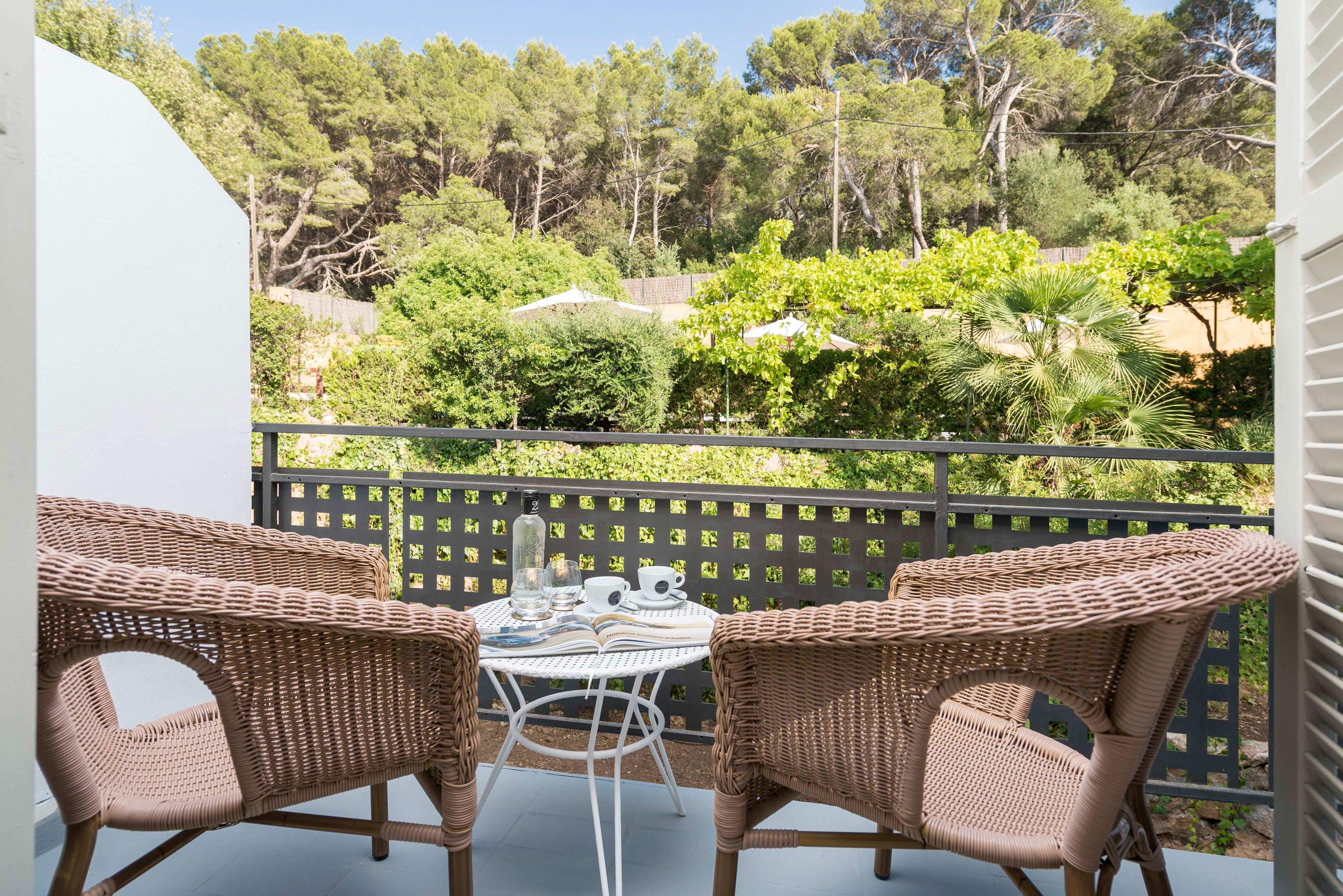Boutique Hotel Oriola Cala de Sant Vicenc Dış mekan fotoğraf