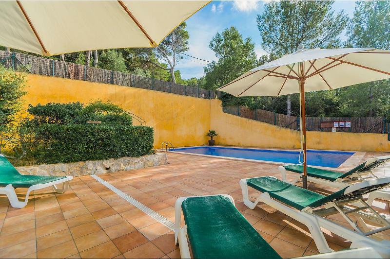 Boutique Hotel Oriola Cala de Sant Vicenc Dış mekan fotoğraf
