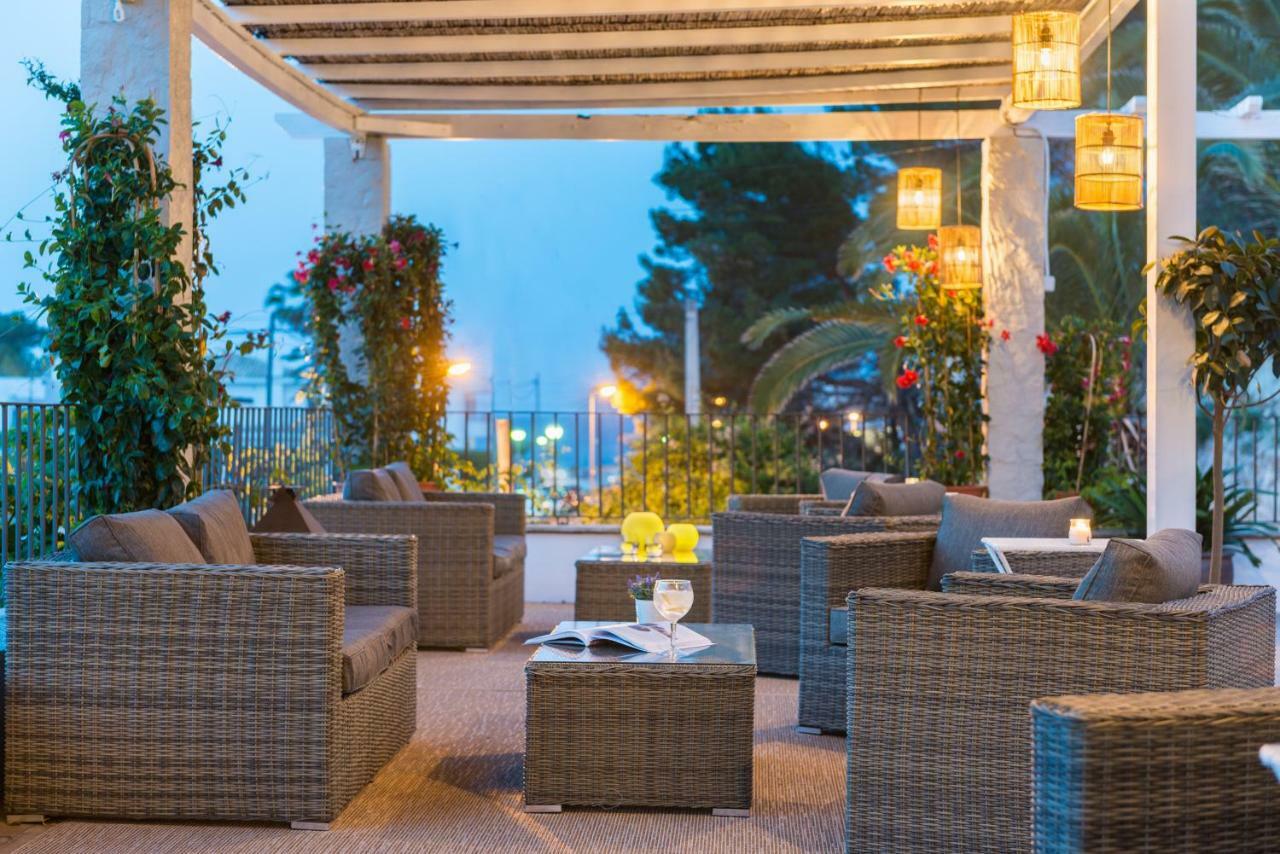 Boutique Hotel Oriola Cala de Sant Vicenc Dış mekan fotoğraf